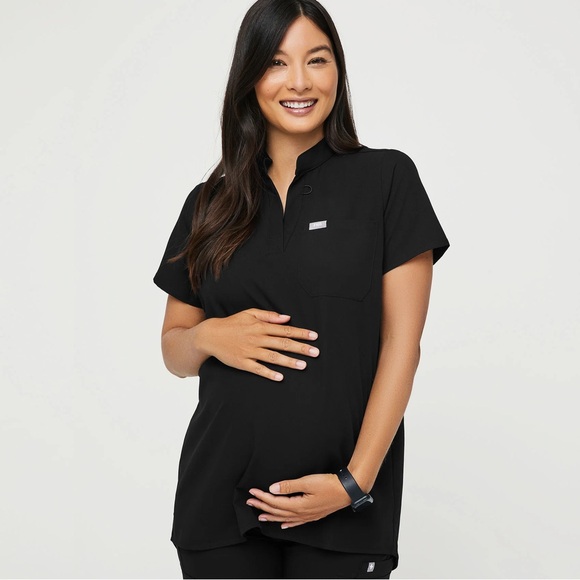 Figs Tops - FIGS Kitale Maternity Scrub Top Short Sleeve Black Size Small